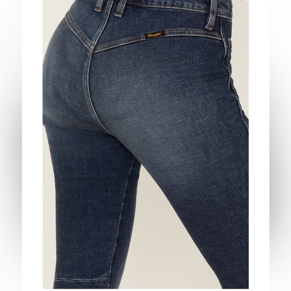 WRANGLER RETRO WOMEN'S HIGH RISE FLARE PATCH POCKET VICTORIA STRETCH JEANS - Picture 4 of 11